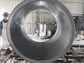  采用鋼模，光潔度高